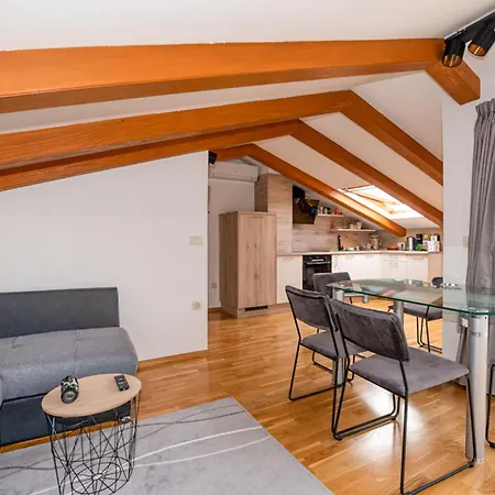 Mihaela-2 By Interhome *