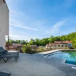 Mihaela-2 By Interhome Apartament