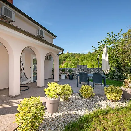 Mihaela-2 By Interhome *